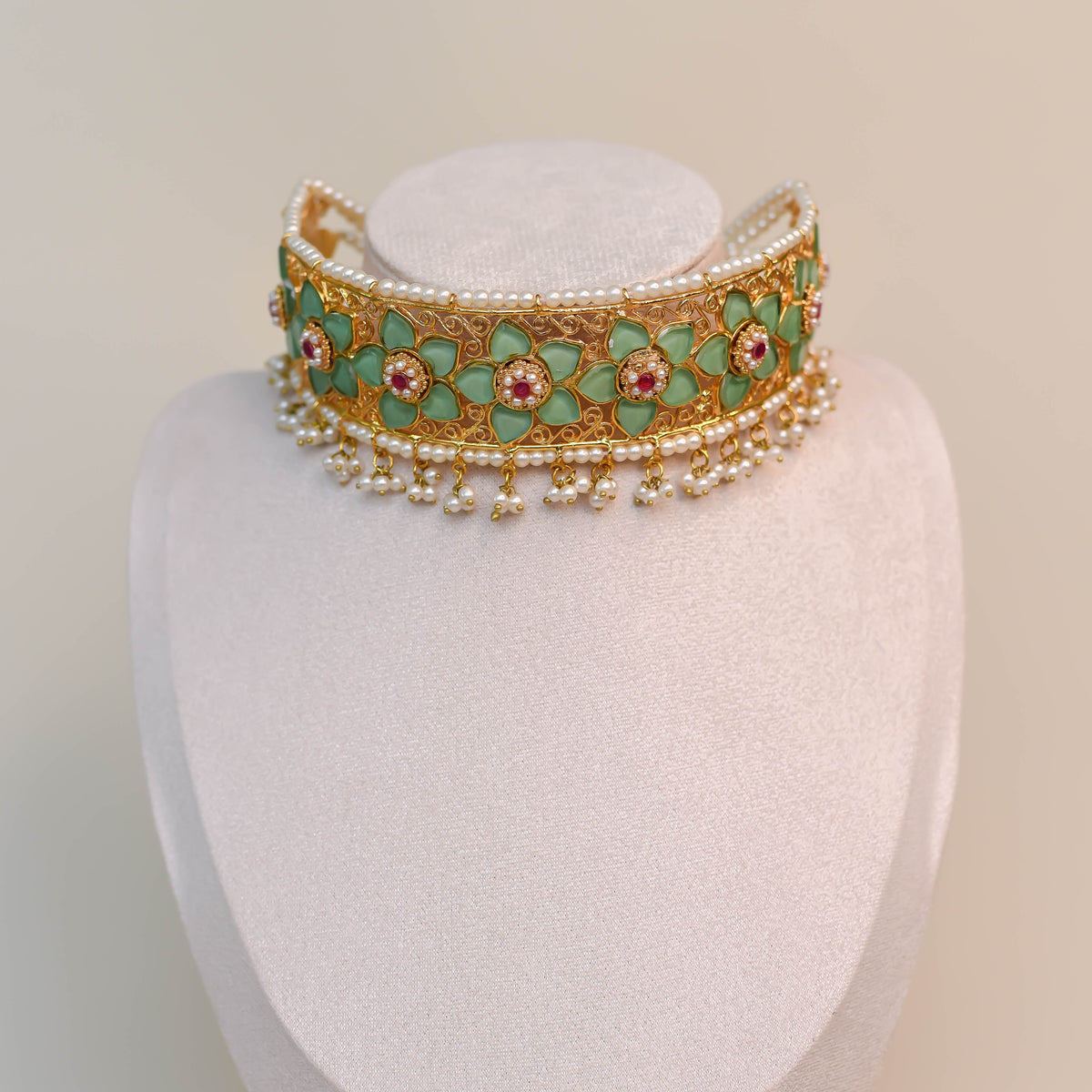 Falak Choker Set