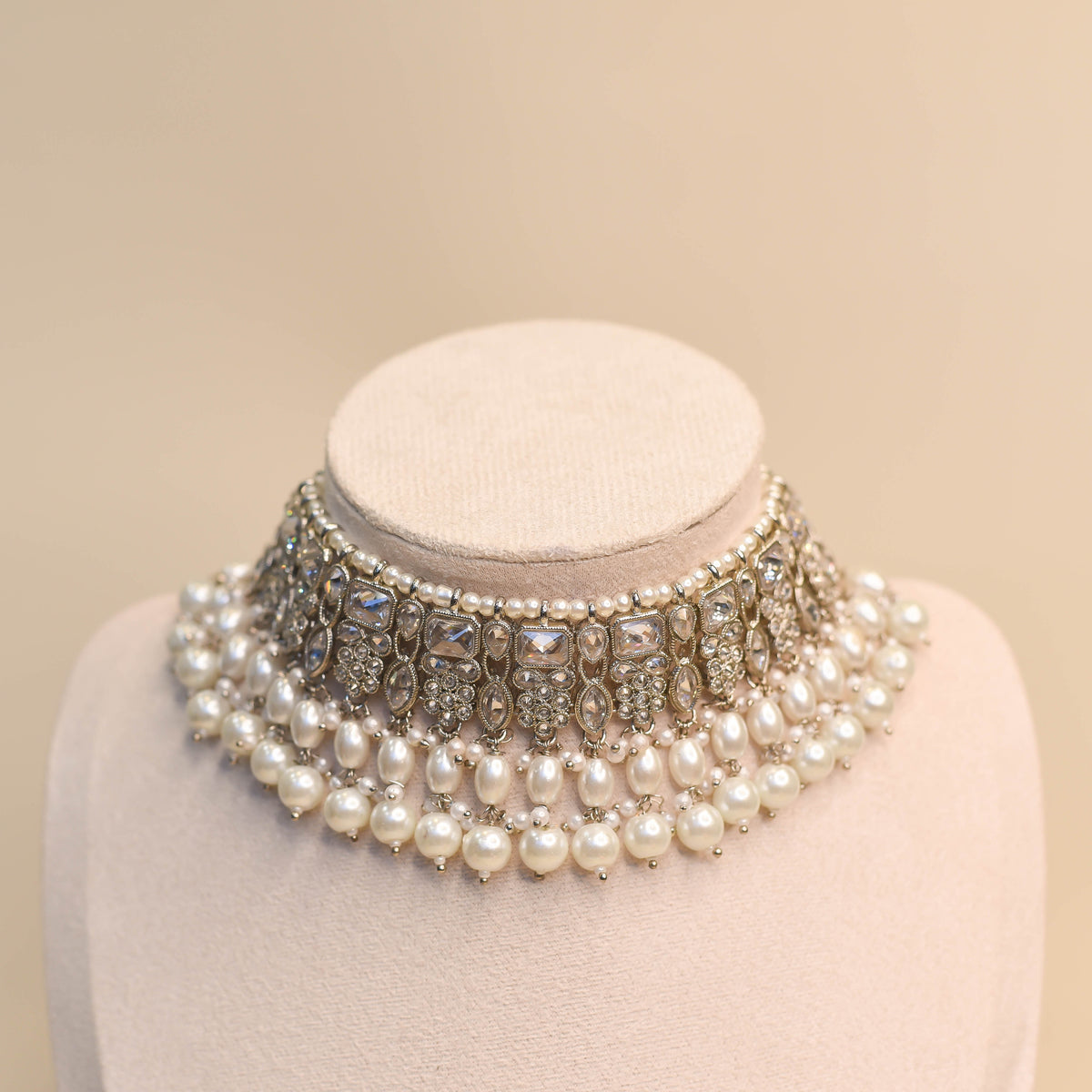 Aden Necklace Set ~ Pearl