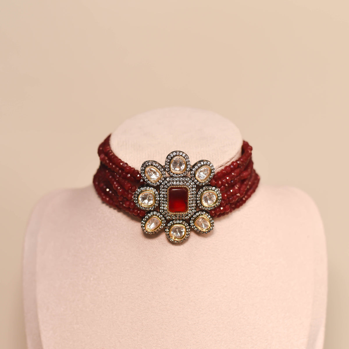 Ash Choker Set - Maroon